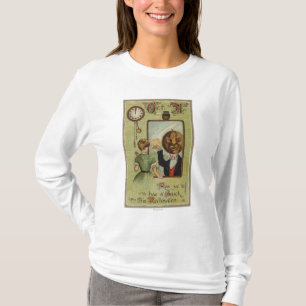 Camiseta Mujer que mira al hombre de la calabaza en espejo