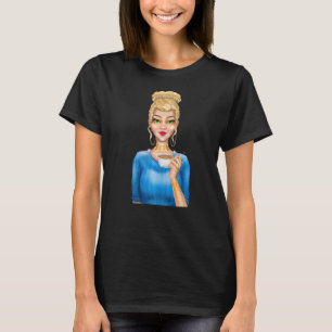 Camiseta Mujer rubia de moda sosteniendo la copa de café ma