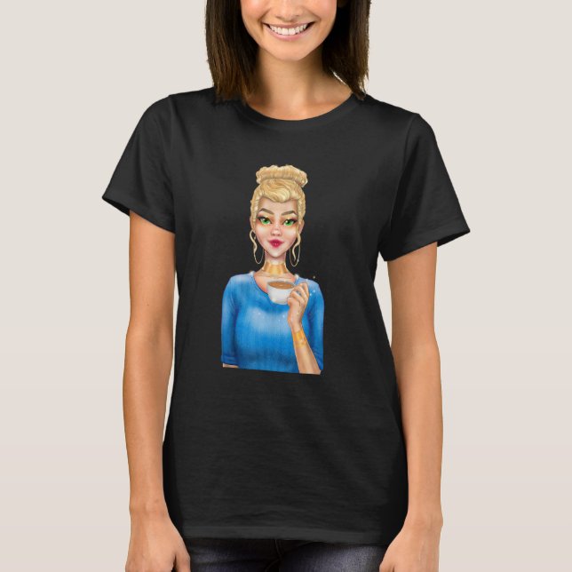 Camiseta Mujer rubia de moda sosteniendo la copa de café ma (Anverso)