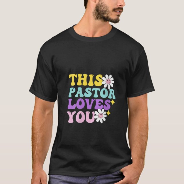Camiseta Mujeres a esta pastora te encanta el orgullo LGBTQ (Anverso)
