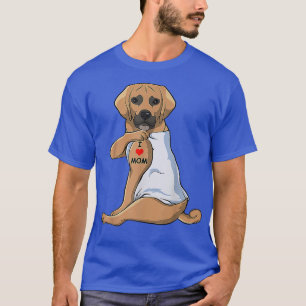 Camiseta Mujeres a las que amo a mamá también pavonean a ma