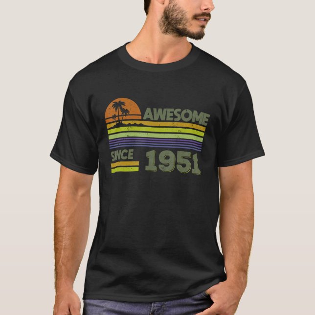 Camiseta Mujeres De 71 Años De Edad Increíbles Desde 1951 (Anverso)
