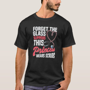 Camiseta Mujeres Enfermera Esta Princesa Usa Delantales En