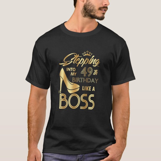 Camiseta Mujeres entrando a mi cuarto cumpleaños como jefe (Anverso)