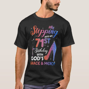 Camiseta Mujeres entrando a mis 71° bombas de cumpleaños 71
