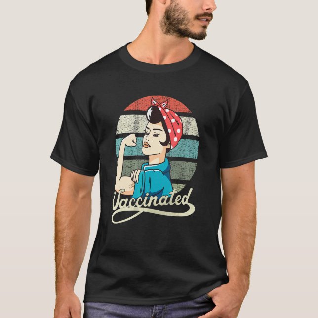 Camiseta Mujeres Fuertes de Retro Sunset Vacunadas (Anverso)
