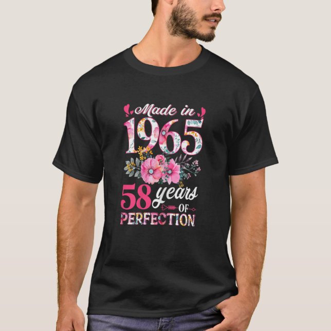 Camiseta Mujeres Hechas En 1965 Floral 58 Años (Anverso)