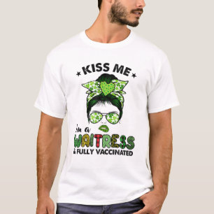 Camiseta Mujeres me besan soy camarera irlandés shamrock St