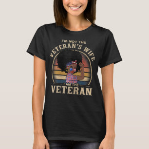 Camiseta Mujeres no soy la esposa del veterano soy la veter