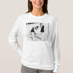 Camiseta Mujeres que se secan el pelo en la playa