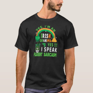 Camiseta Mujeres soy una abuela irlandesa en el Día de las 