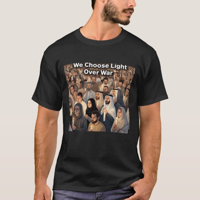 Camiseta Multitud de "Elegir la luz sobre la guerra" (Anverso)