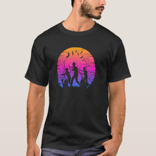 Camiseta Multitud de zombies espeluznantes en un cementerio