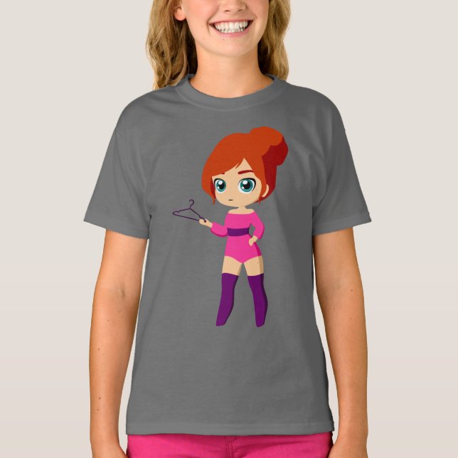 Camiseta Muñeca con Percha para Colgar su Ropa (Anverso)