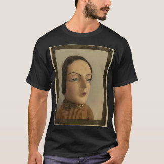 Camiseta Muñeca Extraña