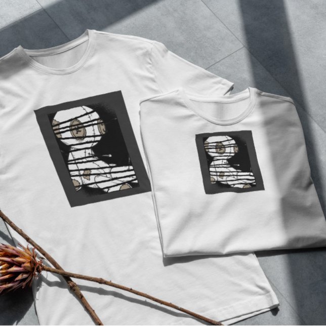 Camiseta Muñeca oscura vudú (Subido por el creador)