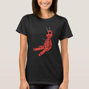 Camiseta Muñeca Voodoo con el diseño de Halloween Pins