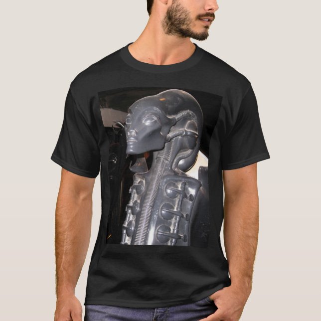 Camiseta Museo H R Giger. Gruyer, Schweiz (Anverso)