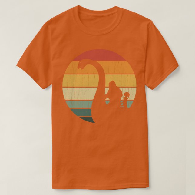 Camiseta Música De Bigfoot Y Alien Riding Loch Ness Monster (Diseño del anverso)
