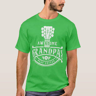 Camiseta Músico tricárrista Awesome Grandpas tocan guitarra