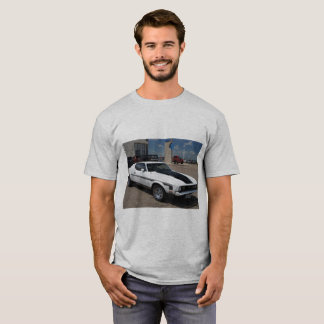 Camiseta mustango