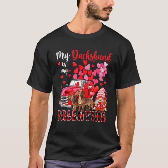 Camiseta My Dachshund Is My Valentine Two Dogs With Gnome P (Anverso)