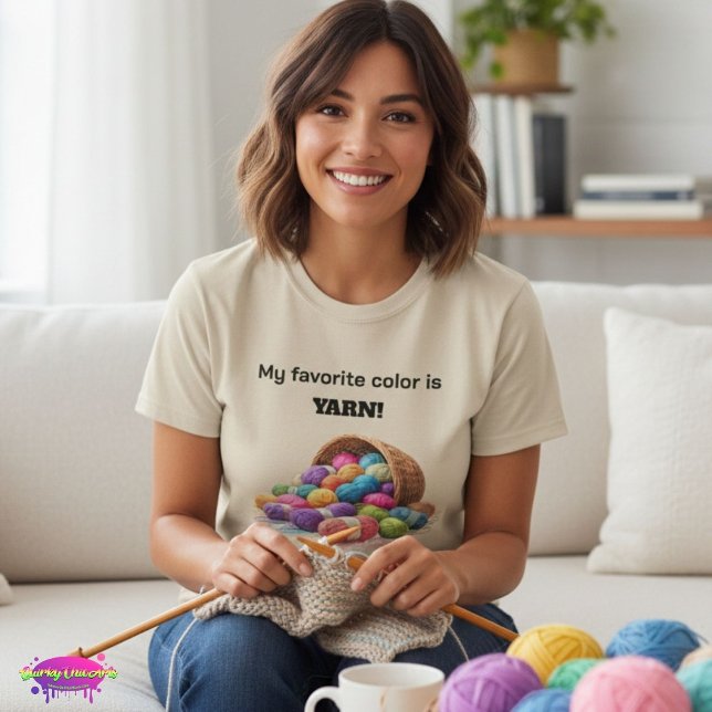 Camiseta My Favorite Color Is Yarn (Subido por el creador)