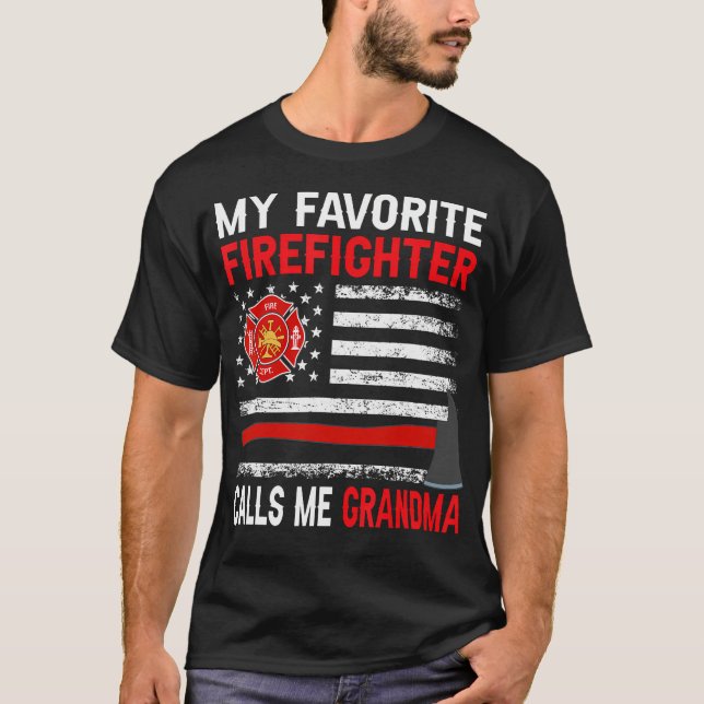 Camiseta My Favorite Firefighter Calls Me Grandma Firefight (Anverso)