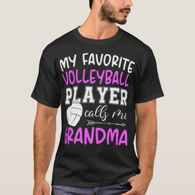 Camiseta My Favorite Volleyball Player Calls Me Grandma (Anverso)