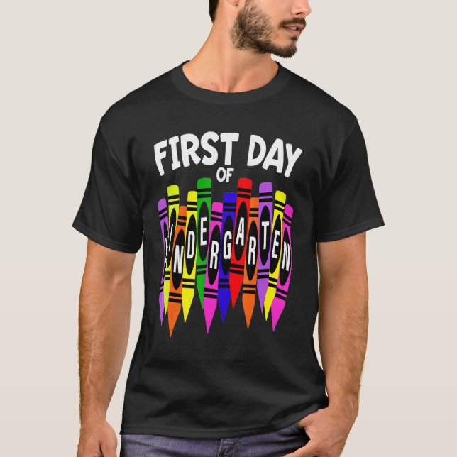 Camiseta My First Day Of Kindergarten  Colorful Rainbow (Anverso)