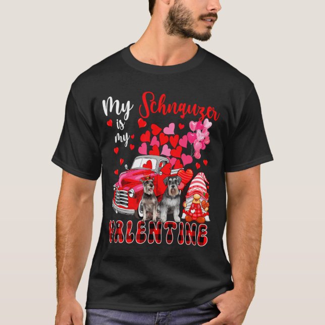 Camiseta My Schnauzer Is My Valentine Two Dogs With Gnome P (Anverso)