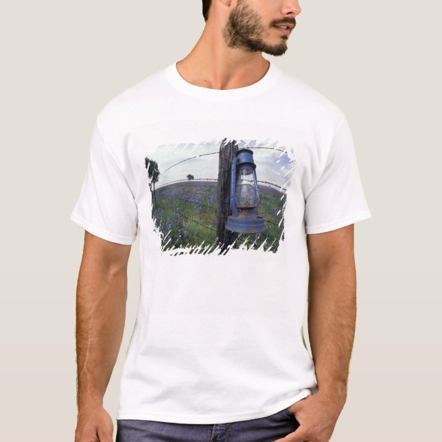 Camiseta N.A., EE. UU., Texas, Llano, Linterna Azul, Roble (Anverso)