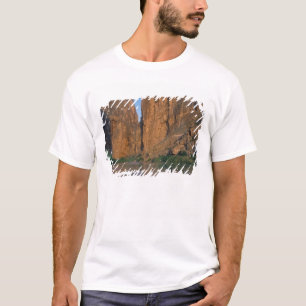 Camiseta NA, EE. UU., Texas, Parque Nacional Big Bend. Río