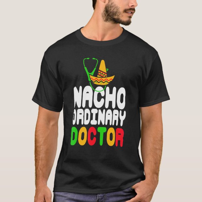 Camiseta Nacho Médica común retro presente (Anverso)