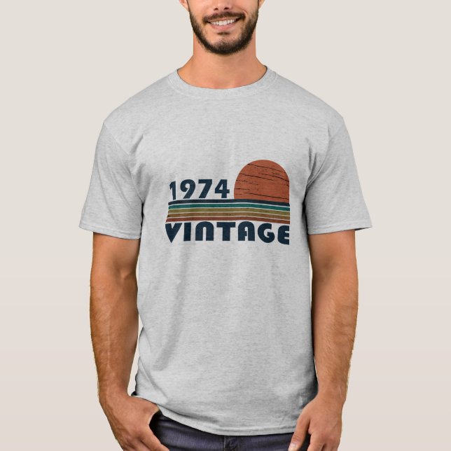 Camiseta Nacido en 1974, regalo de 50 años de antigüedad (Anverso)