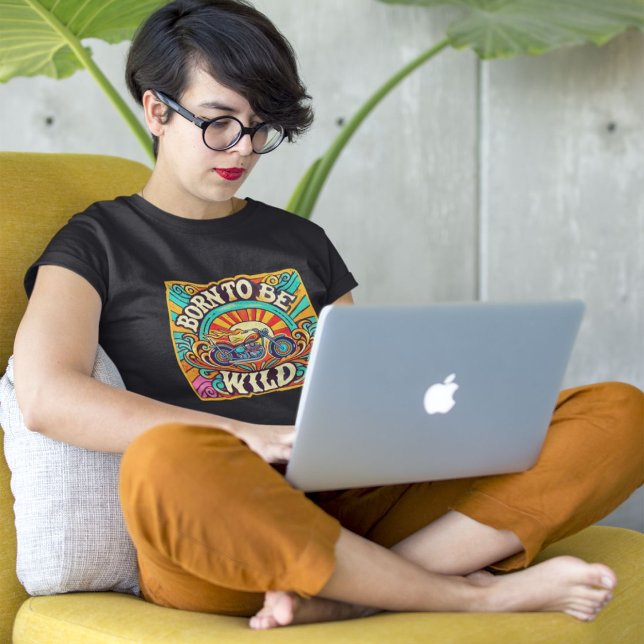 Camiseta Nacido para ser un motociclista retro salvaje (Subido por el creador)