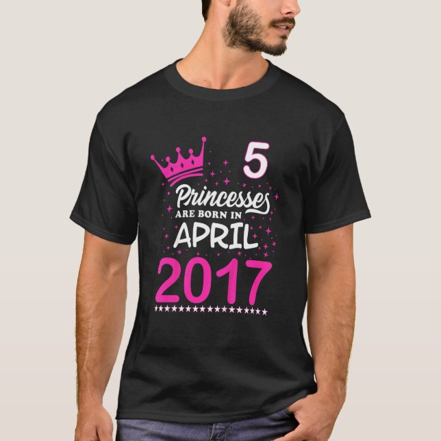 Camiseta Nacieron princesas rosadas de tee de cumpleaños 5  (Anverso)