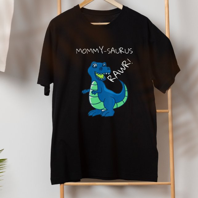 Camiseta Nacimiento de los dinosaurios verdes azules mamá d (Blue Green Dinosaur Birthday Mom of birthday Boy T-Shirt)