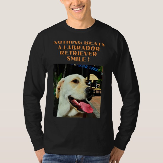 Camiseta Nada puede vencer a una sonrisa de Labrador (Anverso)