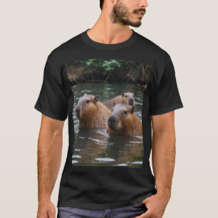 Camiseta Nadando de capybaras en el río,