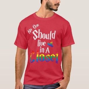 Camiseta Nadie Debería Vivir En Un Lobo LGBT 