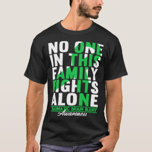 Camiseta Nadie En Esta Familia Pelea Solo En La Traumática