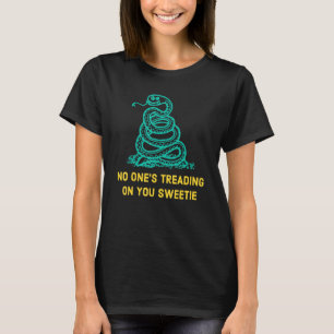 Camiseta Nadie te está enseñando dulce serpiente 6