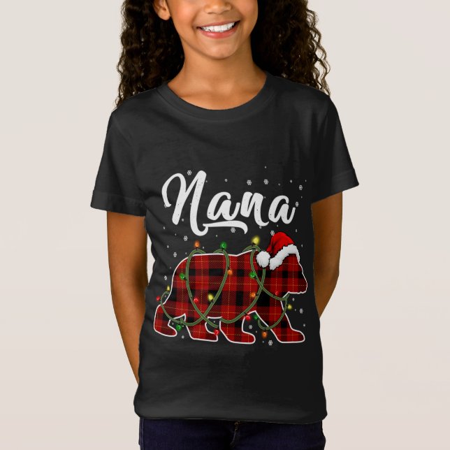 Camiseta Nana Bear Xmas Red Plaid Matando Navidades Familia (Anverso)