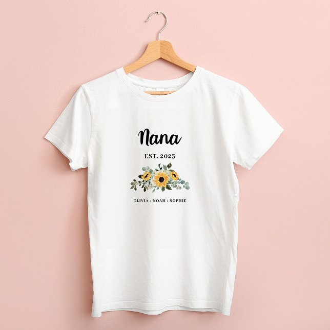 Camiseta Nana | Girasol rústico Bonito y nombres (A pretty, rustic t-shirt with sunflowers for your Nana to wear proudly)