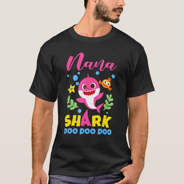 Camiseta Nana Shark se aburre de la familia del tiburón (Anverso)