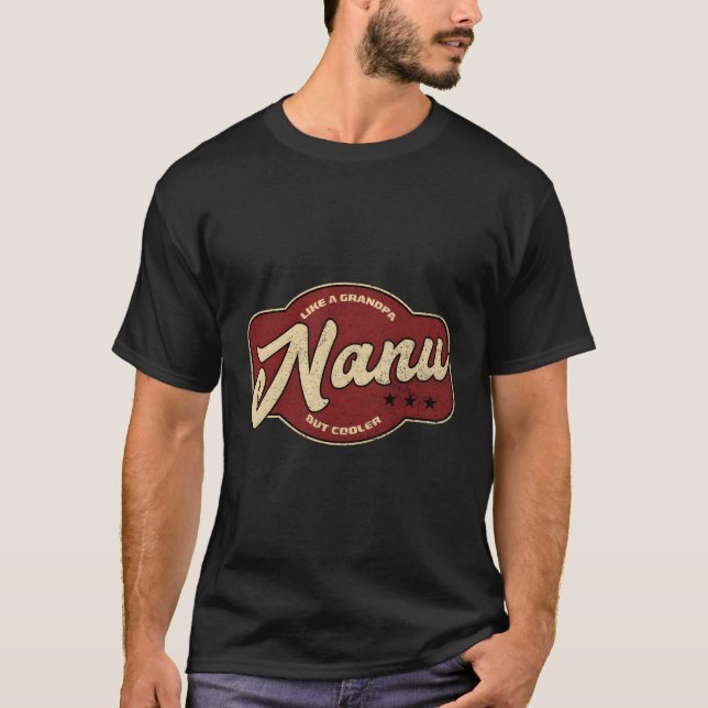 Camiseta Nanu Como Un Abuelo Pero Como Un Abuelo Indio (Anverso)