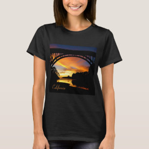 Camiseta Naranja California Coastal Sunset Under Bridge