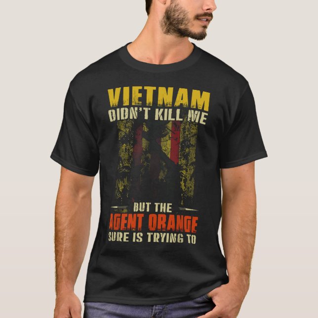 Camiseta Naranja de guerra de Vietnam: Víctimas militares r (Anverso)