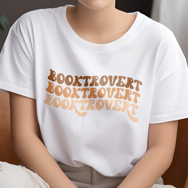 Camiseta Naranja multicolor Retro Booktrovert Book Lover (Subido por el creador)